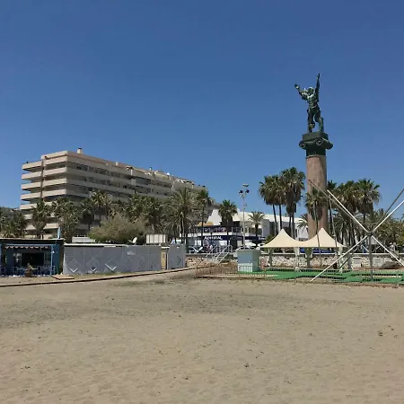 Marina Banus - Frontline Beach - Puerto Banus *