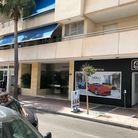 Marina Banus - Frontline Beach - Puerto Banus *